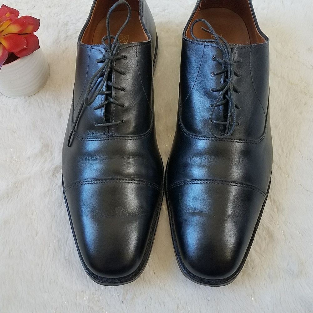 Allen Edmonds Men's Exchange Place Dress Shoes - Picture 4 of 11